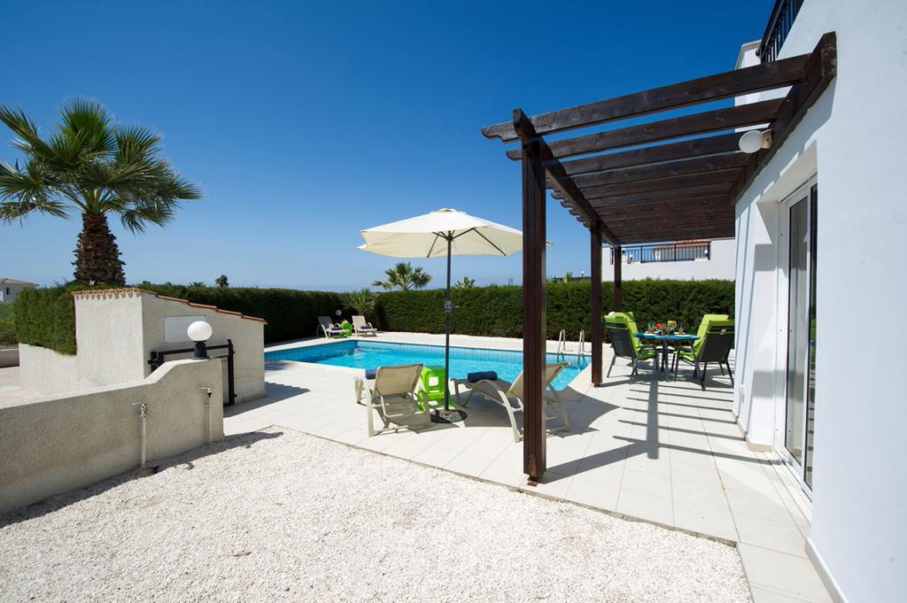Sandy Coast Villas Anemone Argaka Exterior photo